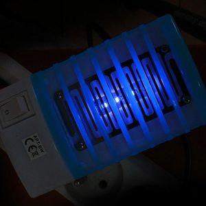Električni UV LED uničevalec insektov