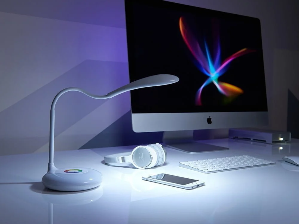 Moderna LED 256 RGB stolna svjetiljka USB touch 11 Moderna LED 256 RGB stolna lampa s USB dodirom - slika 9