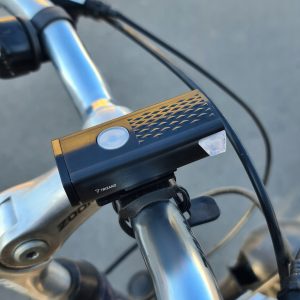Set USB akumulatorske kolesarske svetilke + zadnja luč
