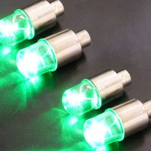 Dva LED RGB pokrovčka za ventilčke koles