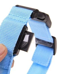 Univerzalna LED svjetleća ogrlica za pse i mačke - podesiva do 59 cm