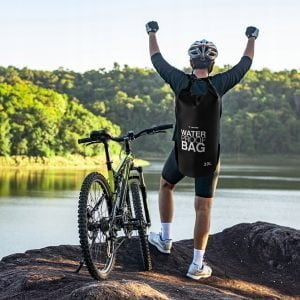 Vodotesna nepremočljiva torba 30L črna