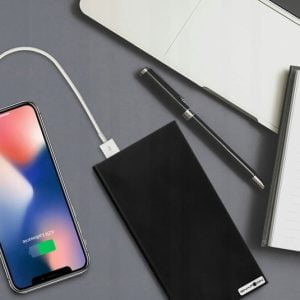 USB 2x power bank 20000mAh + LED lampa SLIM crna 20 USB 2x powerbank 20000mAh + LED lampa SLIM crna