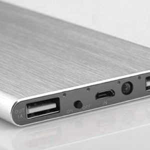USB 2x power bank 20000mAh + LED lampa SLIM crna 31 USB 2x powerbank 20000mAh + LED lampa SLIM crna