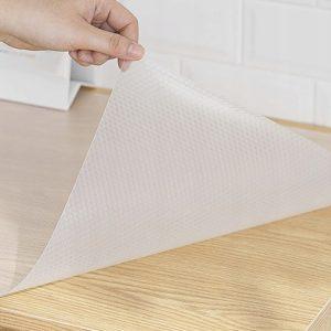 Prozorna nedrseča podloga za kuhinjske predale in police 300x50cm