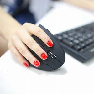 Ergonomisk trådløs vertikal optisk mus