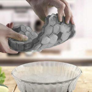 Silikonski model za izdelavo 37 ledenih kock + pokrov