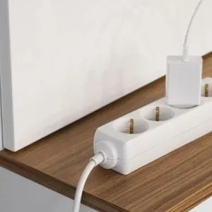 Alternativni prikaz električnog razdjelnika od 300 cm, 3x priključak do 3500 W + sigurnosna brava za djecu, bijela boja
