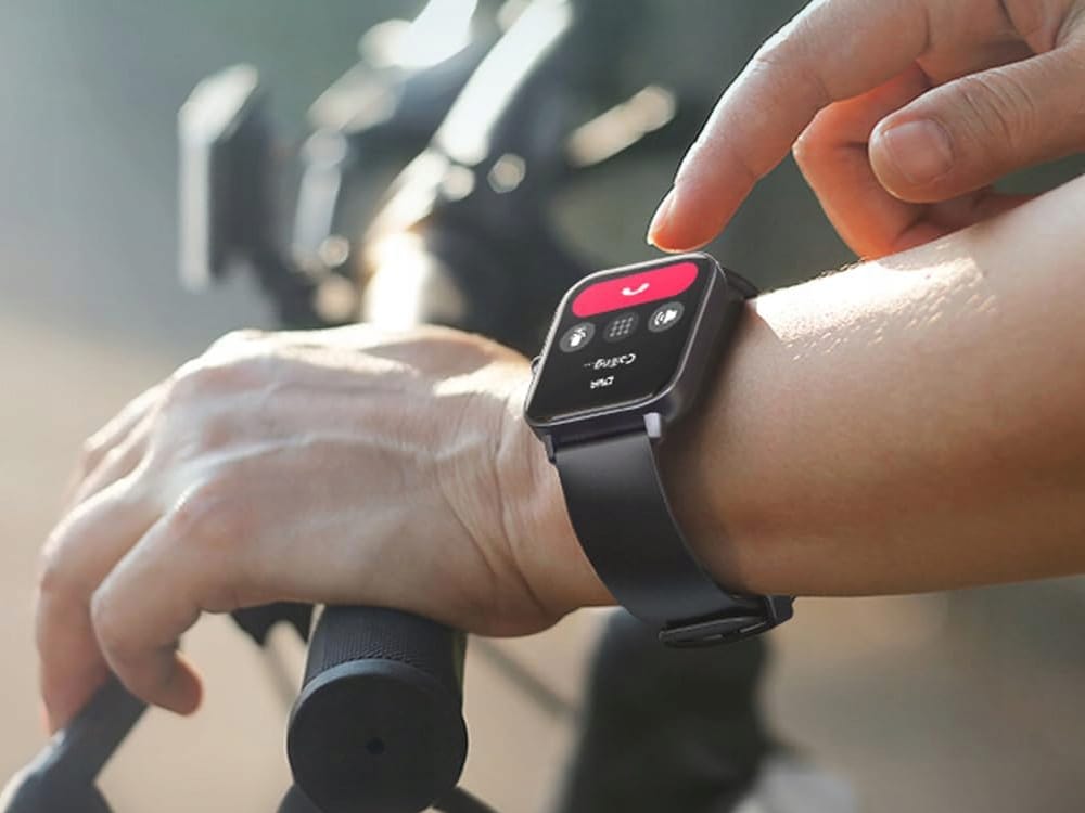 Aku. unisex športna pametna ura touch 2 pasova Bluetooth FitPro zlata 10 Zlata unisex športna pametna ura z dvema pasovoma