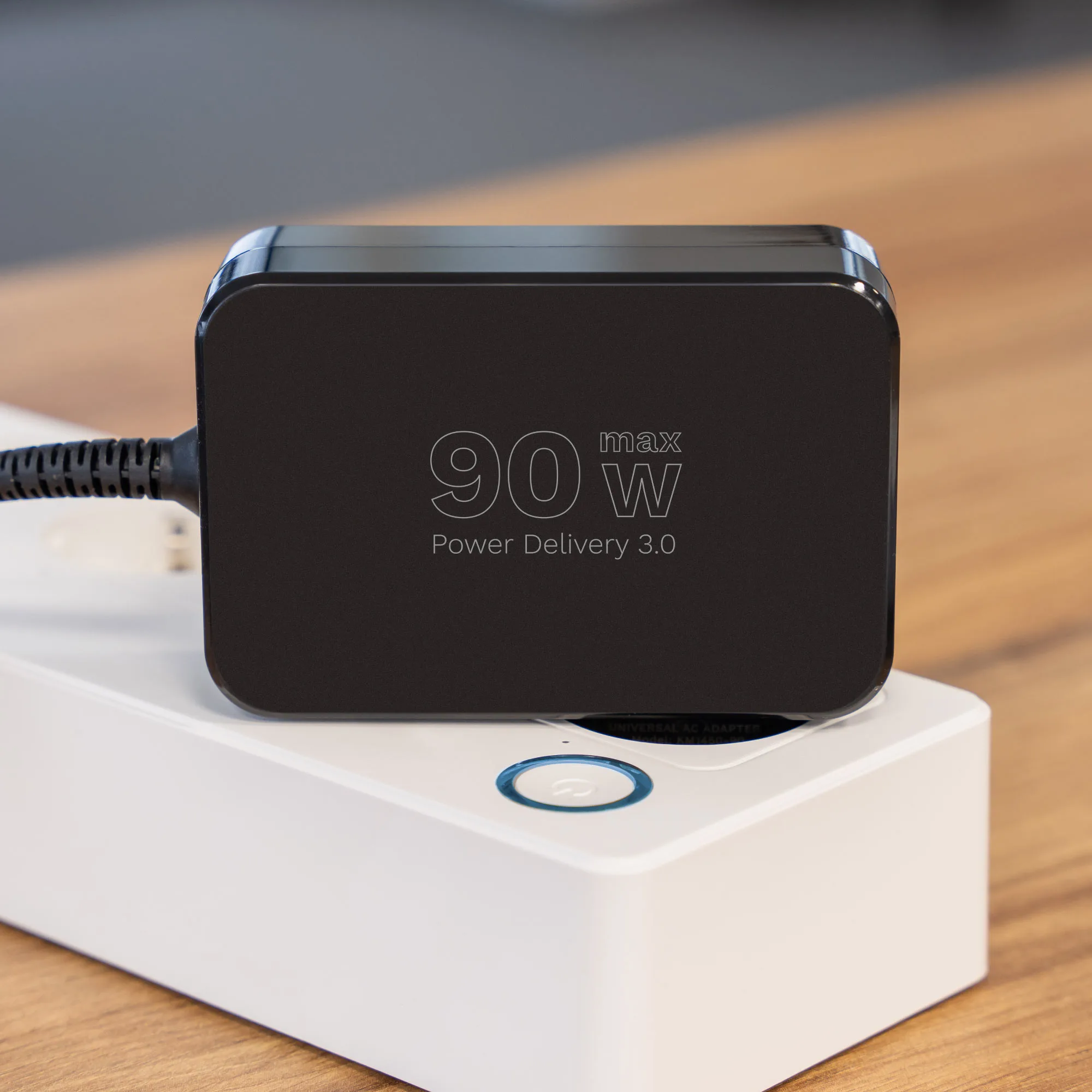 Univerzalni zamjenski adapter za napajanje prijenosnog računala 5-20V 90W Power Delivery 5 Univerzalni zamjenski adapter za napajanje prijenosnog računala od 90 W