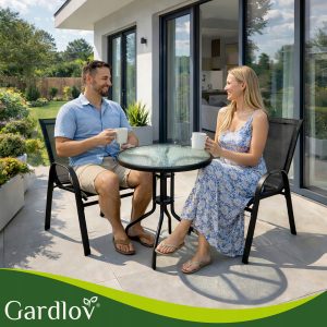 Kovinska balkonska črna garnitura steklena miza in 2 vrtna stola